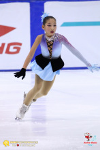 Julia_Szentivanyi_HUN_PE191204_6383